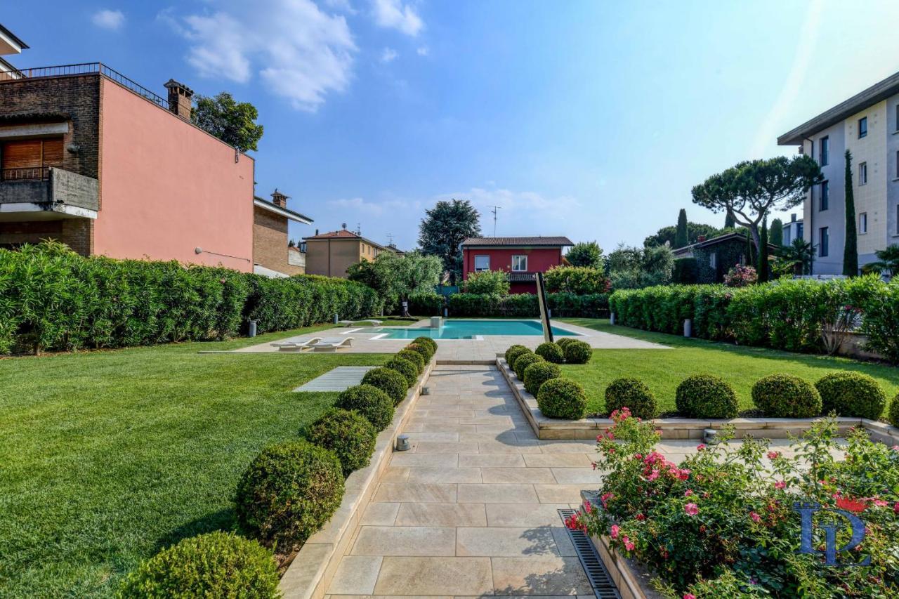 Desenzanoloft Oscar Luxury Suite Desenzano del Garda Exterior foto